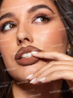 رژلب و خط لب دوطرفه مدل deep caramel شیگلم - تصویر 2